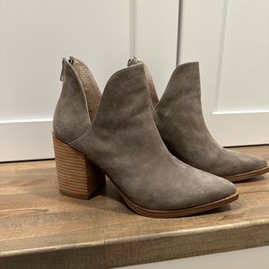 Steve Madden booties
